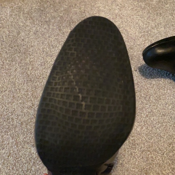 Stuart Weitzman boots - Picture 4 of 6